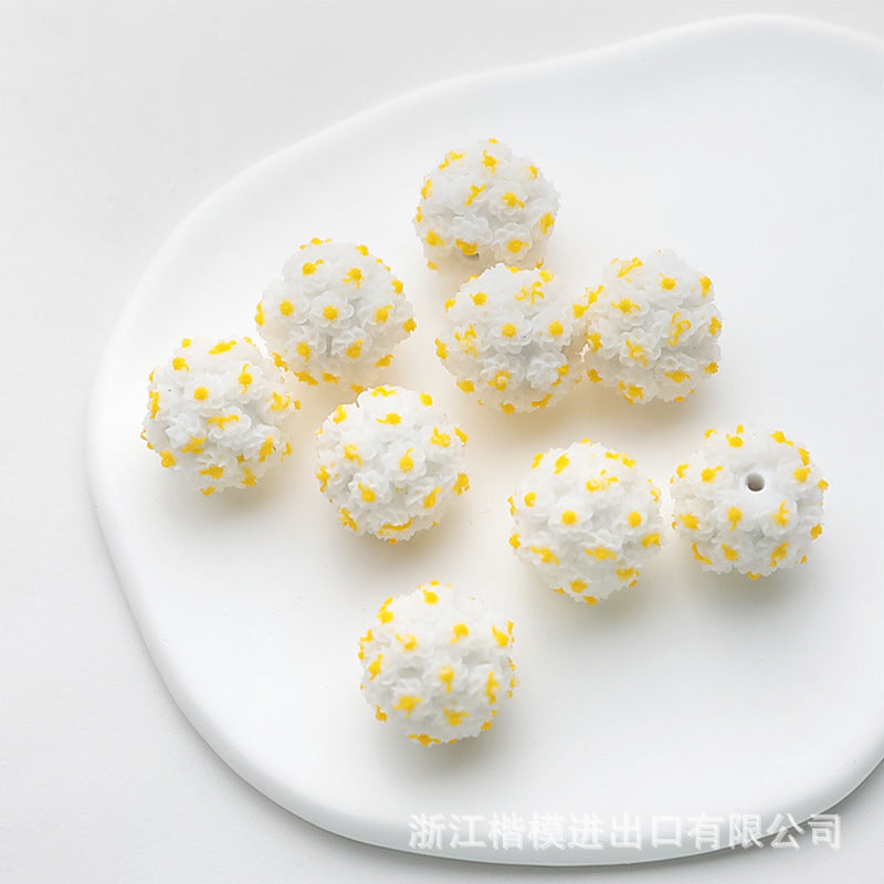 Wholesale of 50PCS Soft Ceramic Multi-color Daisy Flower Beads